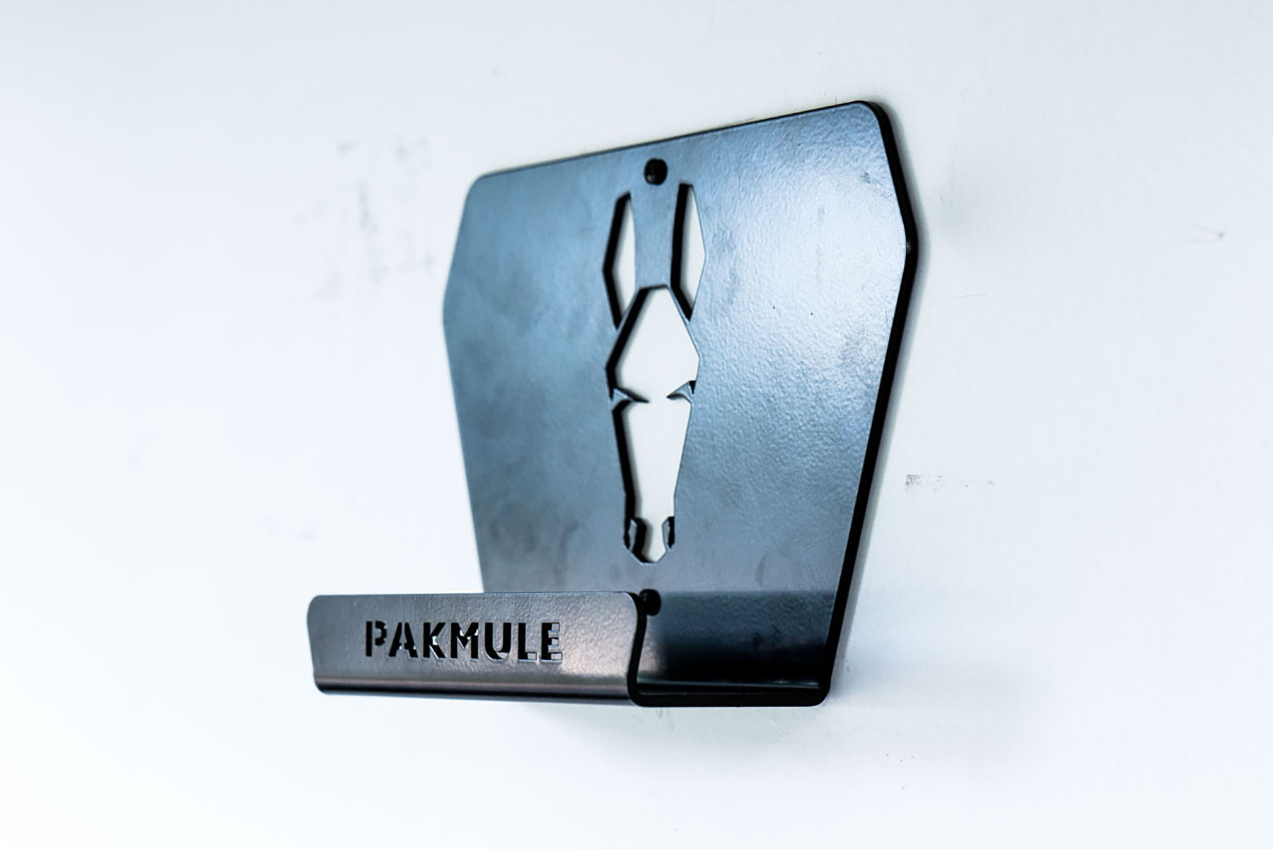 PAKMULE Hitchin’ Post –– designed by Trailside Creative.